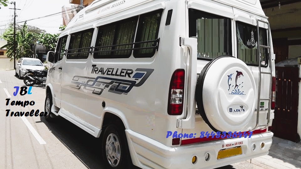 Tempo Traveller on rent Faridabad